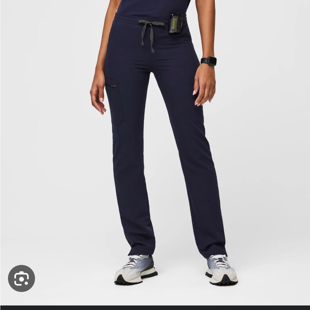 Fig yola skinny pants. (Navy blue)